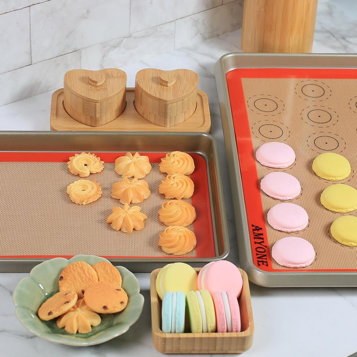 ✨ Silicone Baking Mats – Set of 4 Non-Stick Reusable Liners | Fits 11"x17" Half Sheet & 8"x12" Quarter Sheet Pans | Perfect for Cookies, Macarons, Bread & Pastries