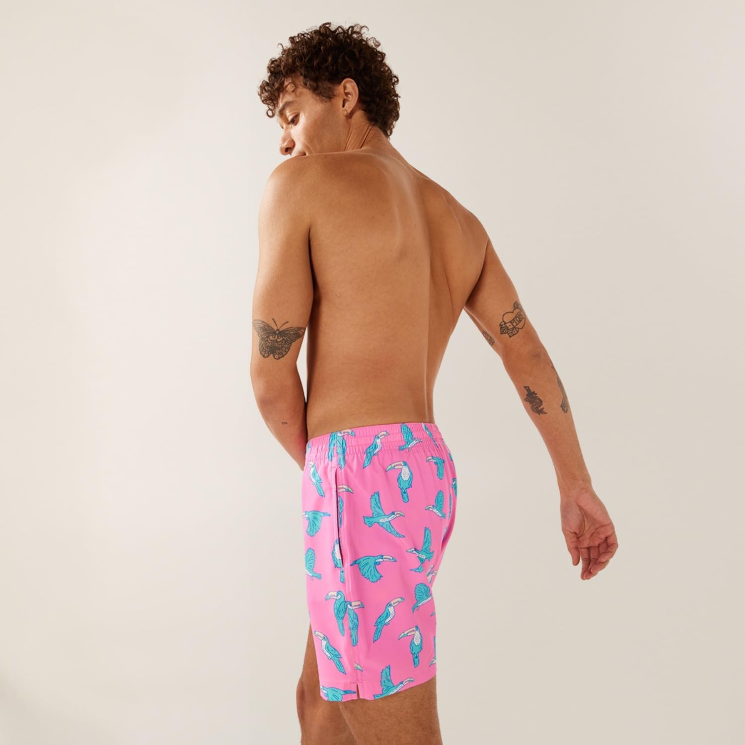 🌊 Men’s Swim Trunks – Quick Dry 4-Way Stretch Beach Shorts 5.5” w/ Mesh Lining