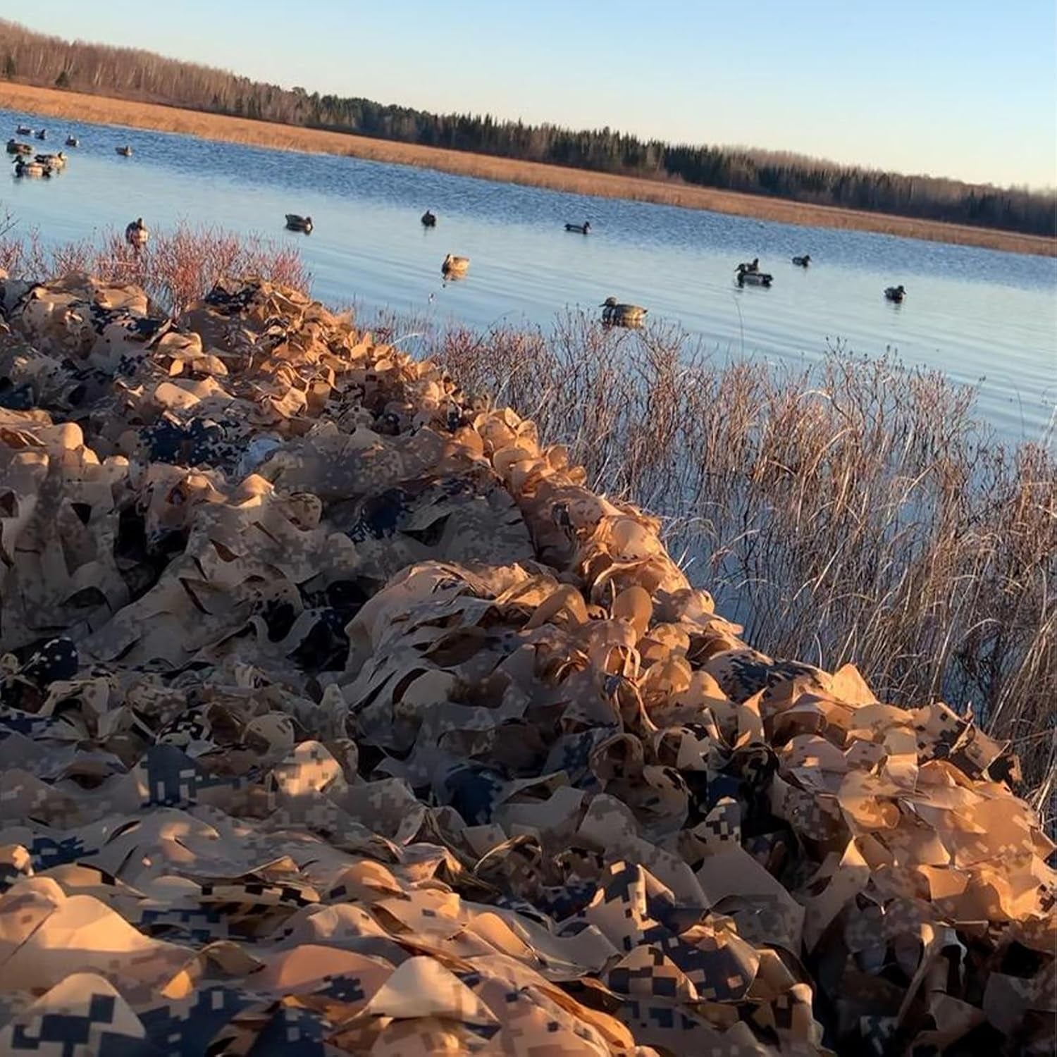 🌿 Camouflage Netting – Durable, Waterproof & Stealth Cover for Hunting 🦌